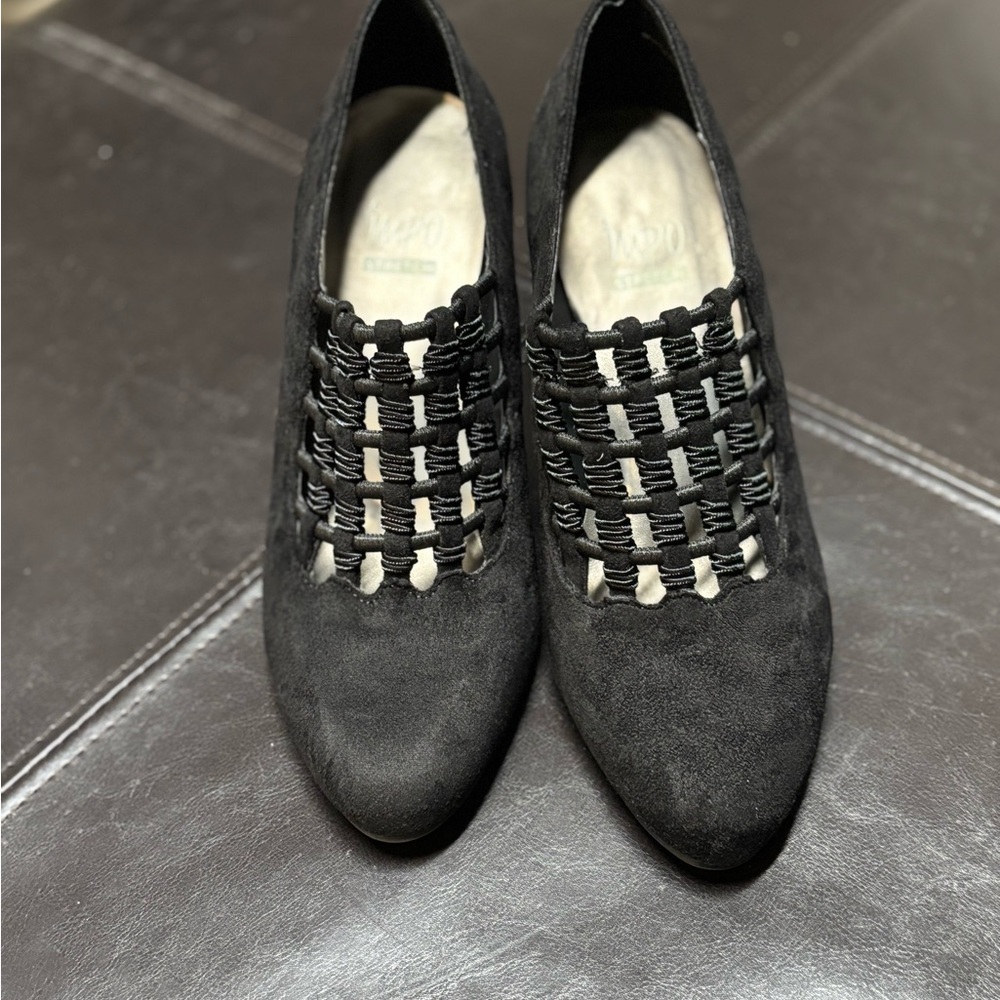 Impo Black Woven Design Heels